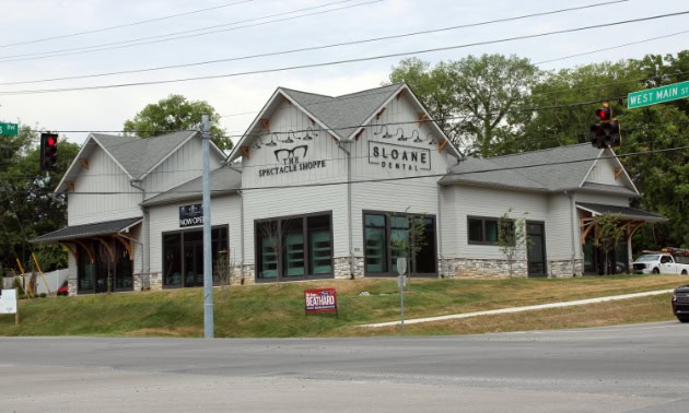 Bookers Corner - 1624 W Main Street Franklin, TN 37064